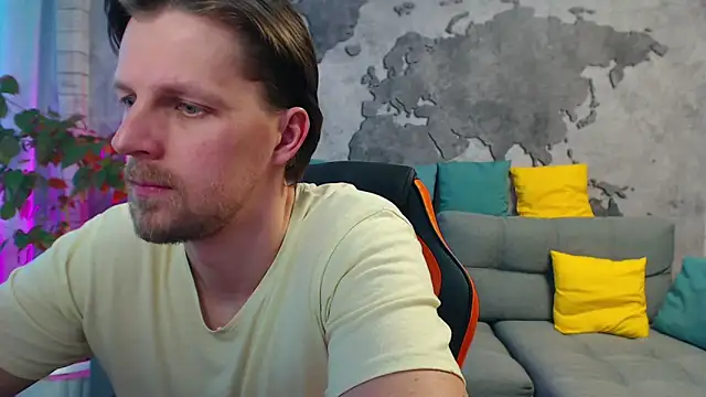 VikingChrisss online show from April 10, 10:44 am