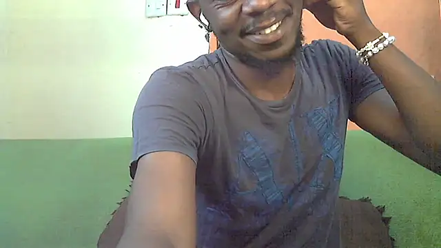Snapshot of BIGDICKMULLAH chatting on October 16, 11:18 am BIGDICKMULLAH online show from October 16, 11:18 am