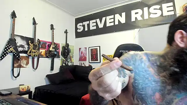 StevenRiseNYC online show from June 7, 10:22 am