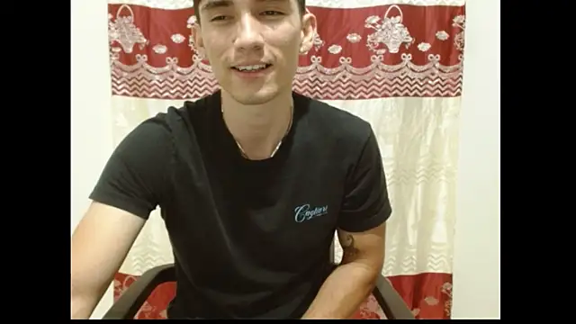 ChicoMaloFfF online show from December 1, 2:47 am