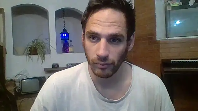 Stevenson988 online show from October 31, 12:56 am