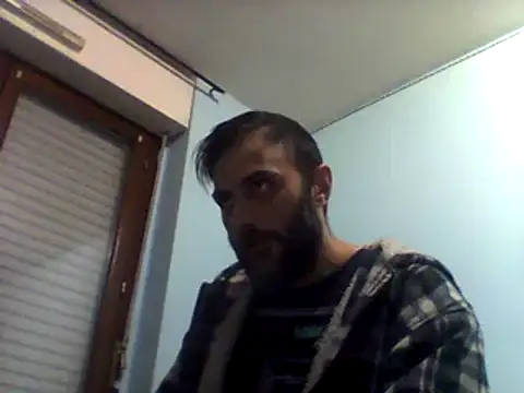 coppiasenzacensura online show from December 11, 9:33 pm