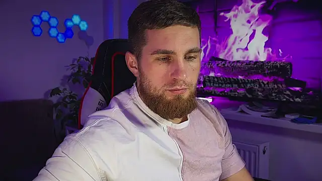 Sweeet  boy online show from January 7, 3:50 pm