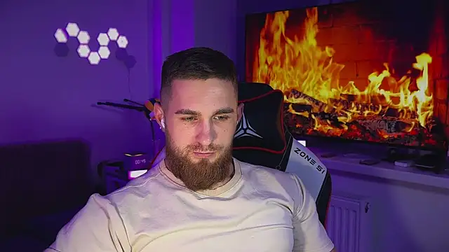 Sweeet  boy online show from January 18, 9:50 pm