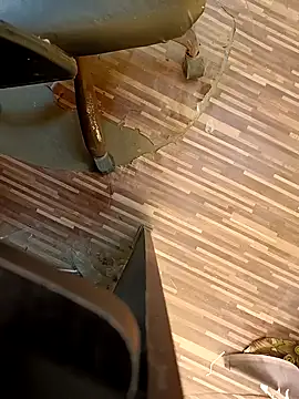 u wan me online show from March 13, 8:59 am