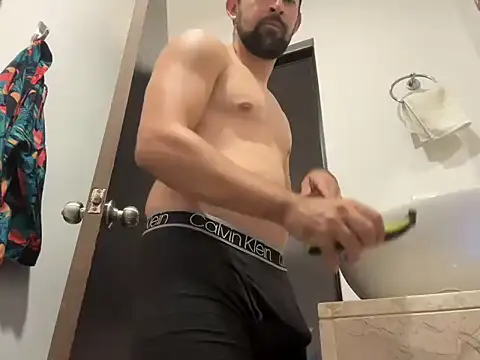 speedyg16 online show from December 1, 7:28 pm